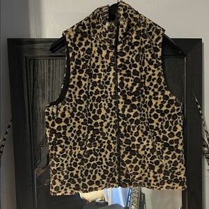 Cejon Animal Print Fleece Vest